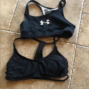 Under Armour Sports bra,comes with FREE black bra